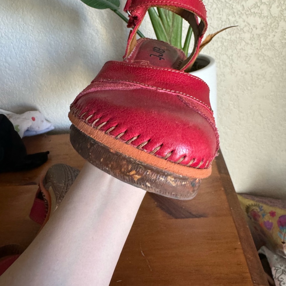 Red Leather Heels with Chunky Wooden Heel - Picture 10 of 12